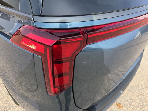 New 2026 Kia Carnival SX image 37