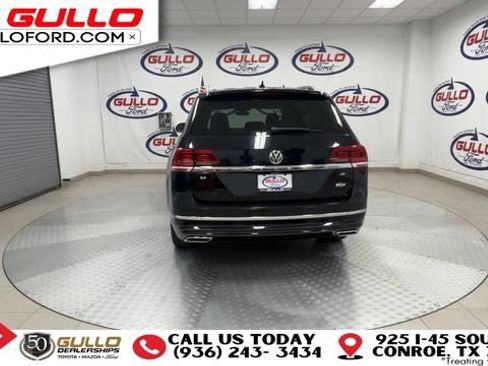 Used 2018 Volkswagen Atlas SE w/ R-Line Package FWD image 7