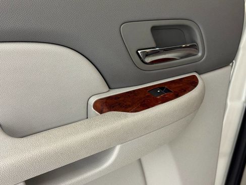 Used 2010 GMC Yukon SLT image 26