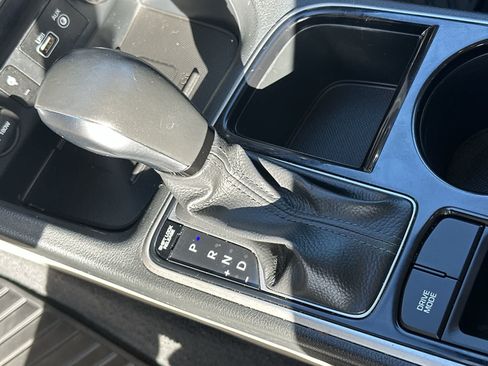 Used 2019 Hyundai Sonata SEL w/ Tech Package 02 FWD image 23