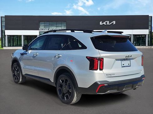 New 2026 Kia Sorento SX image 3