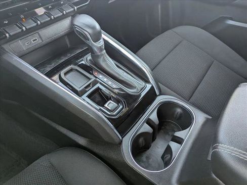 Used 2023 GMC Canyon Elevation w/ Convenience Package image 12