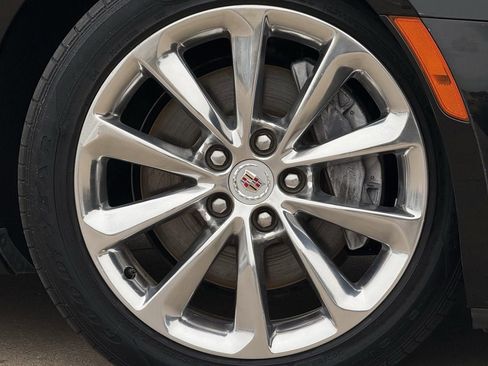 Used 2013 Cadillac XTS Luxury FWD image 9