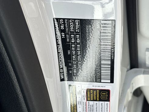 Certified 2026 Mercedes-Benz GLC 300 4MATIC image 28