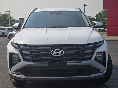 Used 2018 Hyundai Tucson SE w/ Cargo Package AWD/4WD image 11
