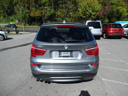 Used 2016 BMW X3 xDrive28i image 4