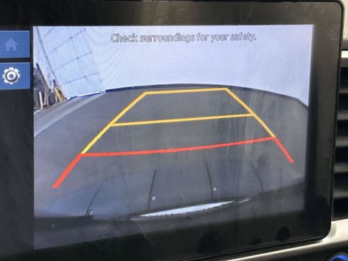 Certified 2023 Hyundai Venue SEL FWD image 23