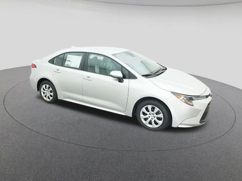 New 2025 Toyota Corolla LE image 12