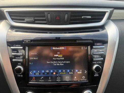 Used 2018 Nissan Murano SV AWD/4WD image 19