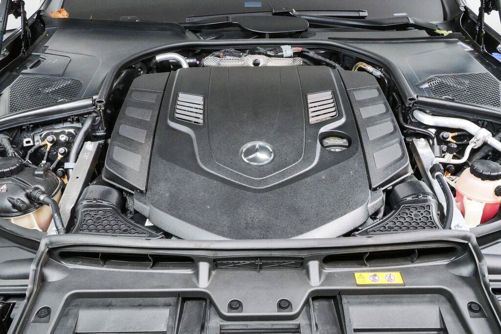 Used 2022 Mercedes-Benz S 580 4MATIC Sedan image 35