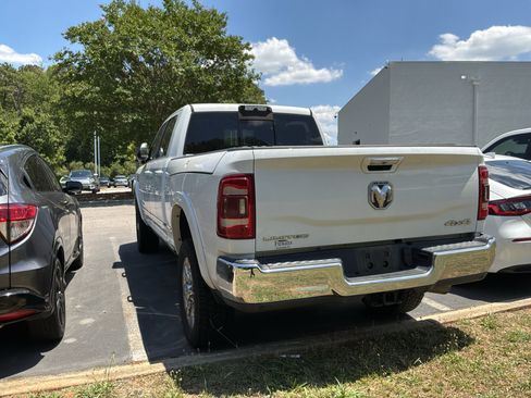 Used 2020 RAM 2500 Limited AWD/4WD image 9