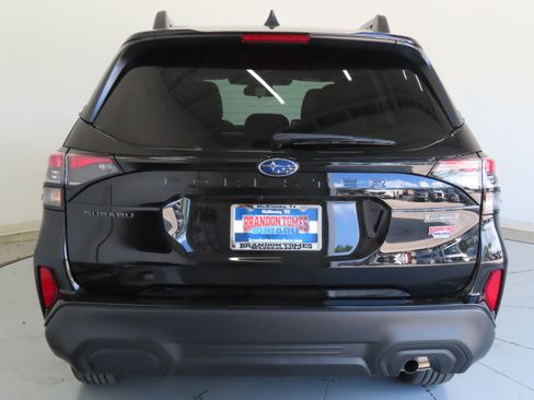 New 2026 Subaru Forester Premium AWD/4WD image 4