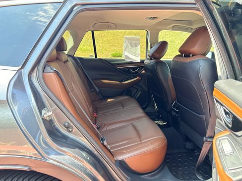 Used 2021 Subaru Outback Touring XT AWD/4WD image 23