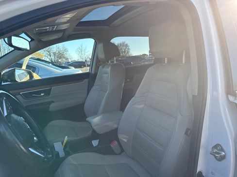 Used 2019 Honda CR-V EX-L image 6