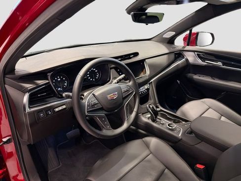New 2025 Cadillac XT5 Premium Luxury w/ Technology Package image 9