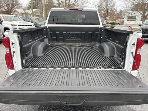 Used 2025 Chevrolet Silverado 2500 LT w/ Convenience Package image 28