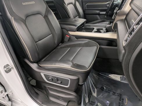 Used 2019 RAM 1500 Laramie image 28