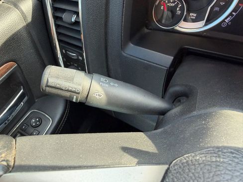 Used 2013 RAM 2500 Laramie w/ Convenience Group image 22