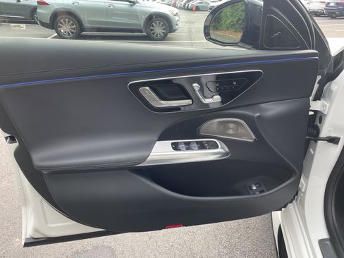 New 2025 Mercedes-Benz E 53 AMG e 4MATIC Sedan image 17