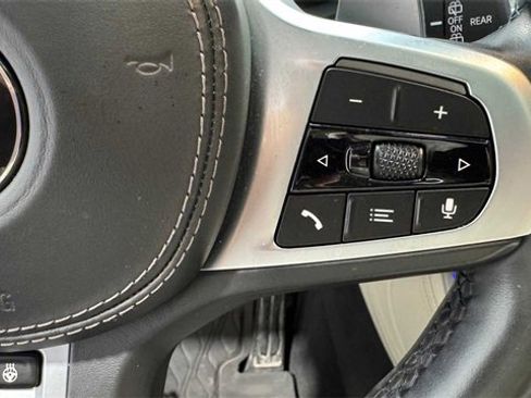 Used 2019 BMW X5 xDrive40i w/ M Sport Package image 32