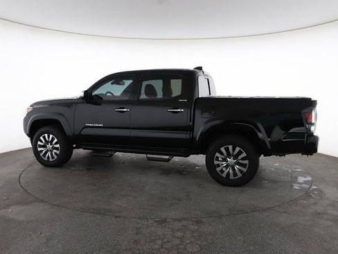 Used 2023 Toyota Tacoma Limited RWD image 8