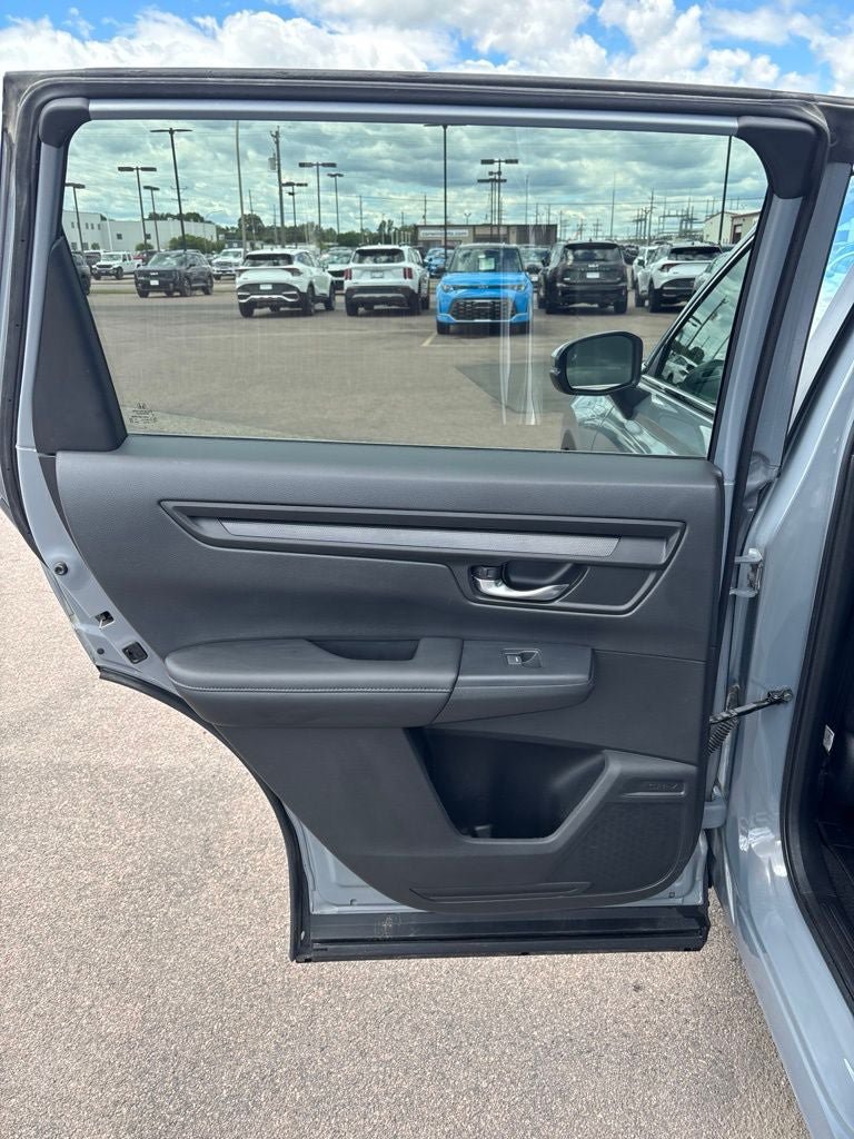 Used 2024 Honda CR-V EX image 23