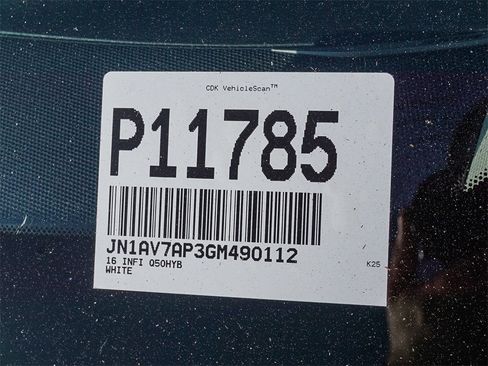 Used 2016 INFINITI Q50 Hybrid w/ Technology Package image 26