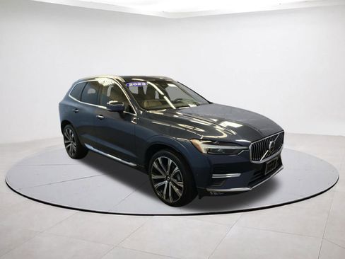 Certified 2023 Volvo XC60 B5 Ultimate image 1