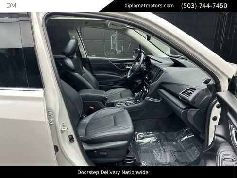 Used 2024 Subaru Forester Touring image 20