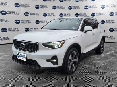 Used 2024 Volvo XC40 B5 Plus w/ Climate Package