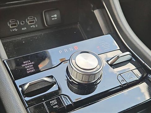 Used 2023 Jeep Grand Cherokee L Summit w/ Advanced Protech Group IV AWD/4WD image 12