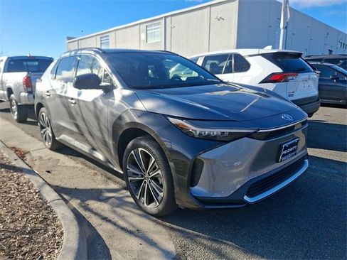 Used 2023 Toyota bZ4X XLE image 3