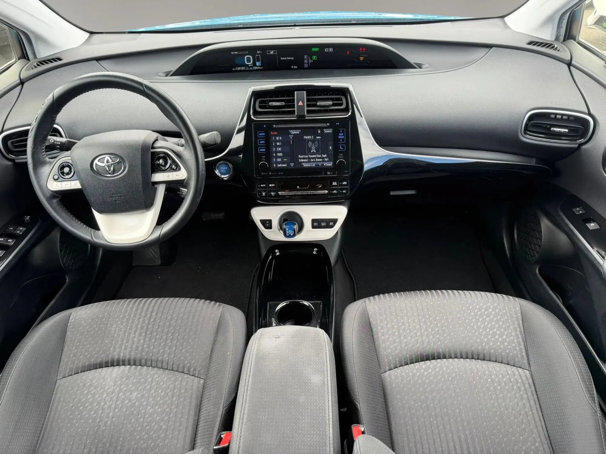 Used 2017 Toyota Prius Prime Plus FWD image 17