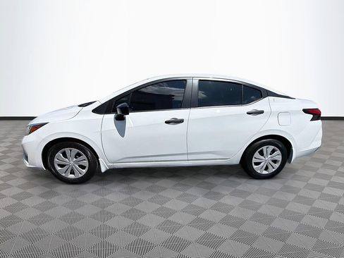 Used 2024 Nissan Versa S w/ Trunk Package FWD image 4