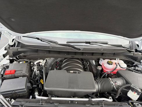 New 2026 Chevrolet Suburban High Country image 36