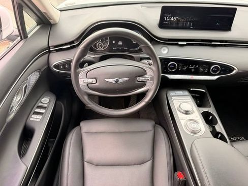 Used 2025 Genesis GV70 2.5T AWD/4WD image 14