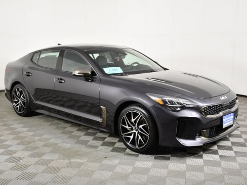 Used 2023 Kia Stinger GT-Line w/ Sun & Sound Package AWD/4WD image 4