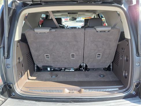 Used 2015 GMC Yukon Denali w/ Touring Package image 12