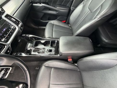 Used 2022 Kia Sorento SX FWD image 19
