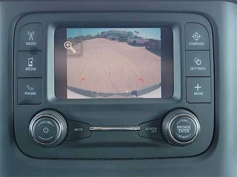 Used 2023 RAM 1500 Big Horn image 24