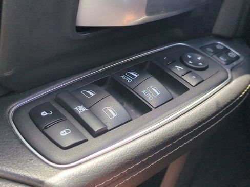 Used 2024 RAM 2500 Big Horn image 24