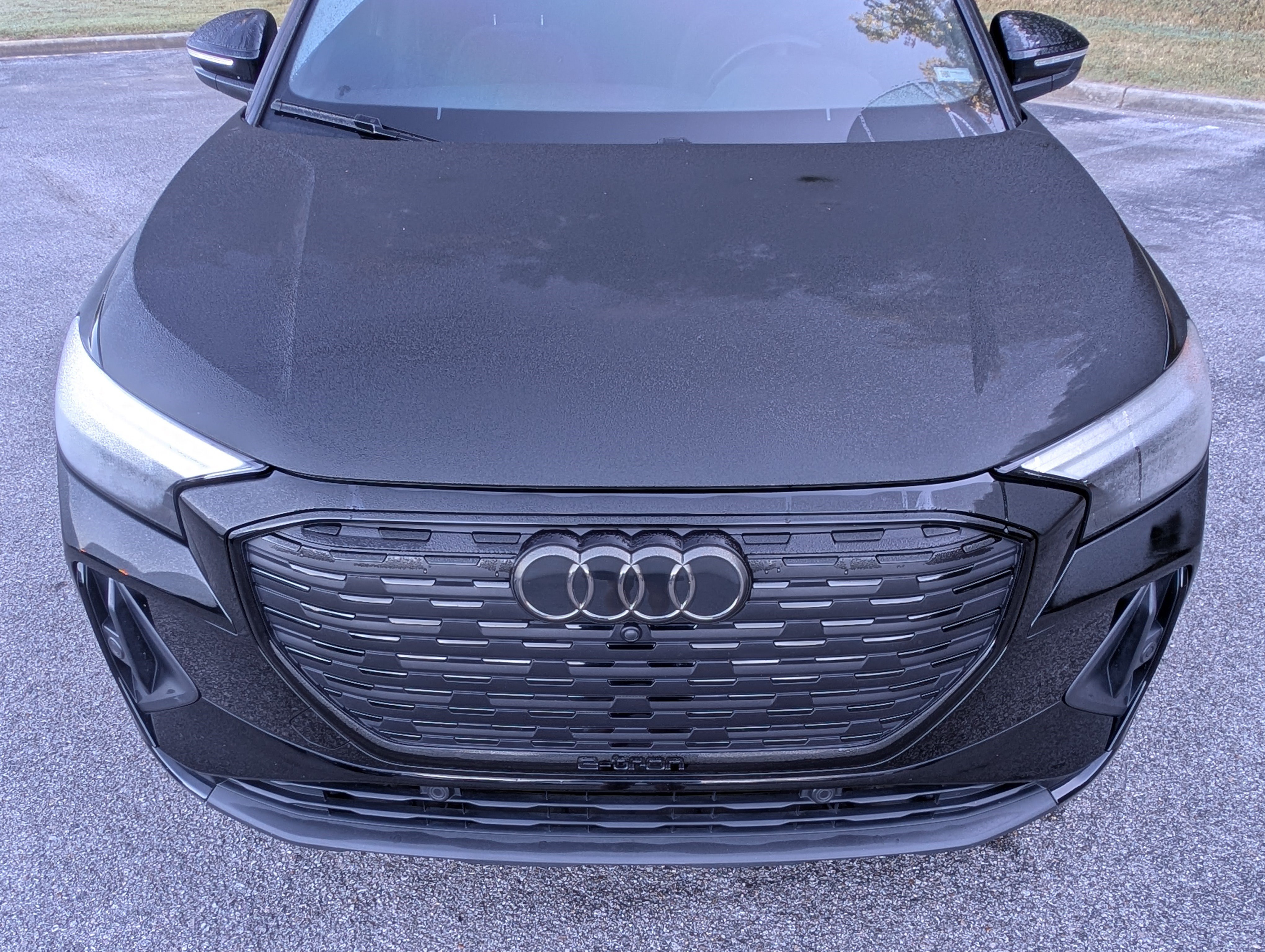 Used 2023 Audi Q4 e-tron Premium w/ Convenience Package AWD/4WD image 12