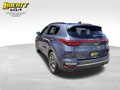 Used 2022 Kia Sportage EX AWD/4WD image 5