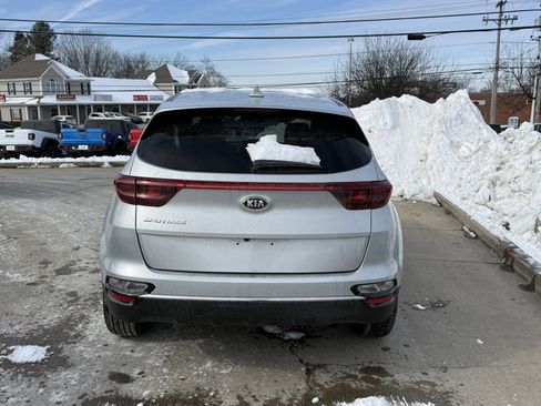Used 2020 Kia Sportage LX image 6