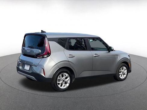 Used 2025 Kia Soul LX w/ LX Technology Package image 14
