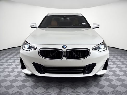 Used 2024 BMW 230i Coupe w/ Convenience Package RWD image 6