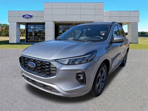 Certified 2023 Ford Escape ST-Line Select w/ Tech Pack #1 image 8