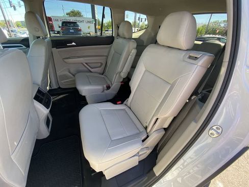 Used 2021 Volkswagen Atlas SEL R-Line AWD/4WD image 23