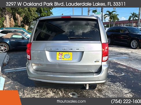 Used 2016 Dodge Grand Caravan SXT w/ Rear Park Assist Package image 48