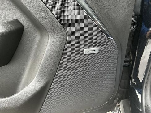 Used 2024 GMC Yukon Denali w/ Advanced Technology Package image 22